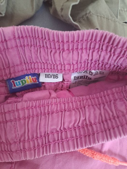 Дрехи за момиче 116см.