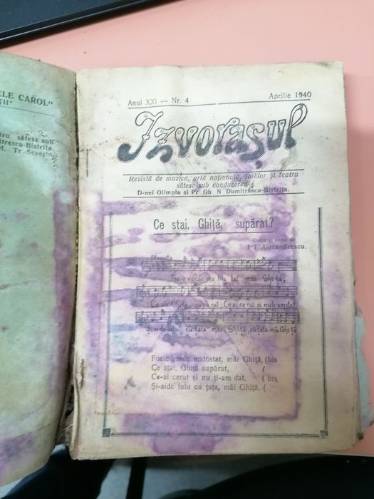 Revista Izvorasul folclor și arta 1938 1940