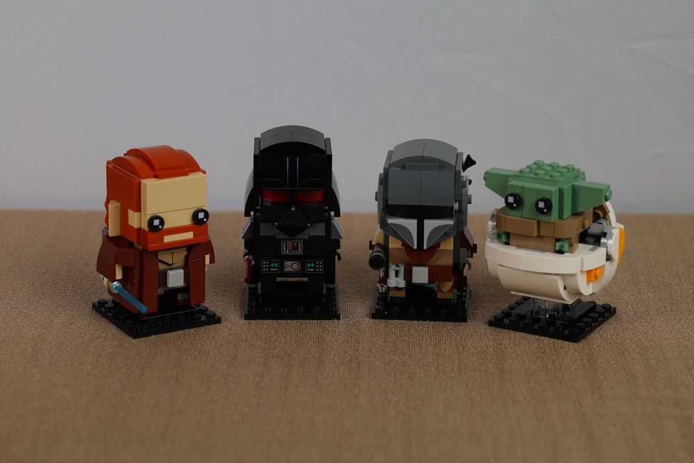Lego Brickheadz asamblate si unul sigilat (se vand si separat)