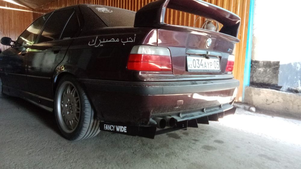 Диффузор на задний бампер Е36