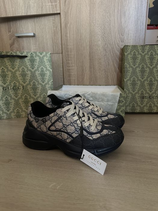 Gucci Rython 42.