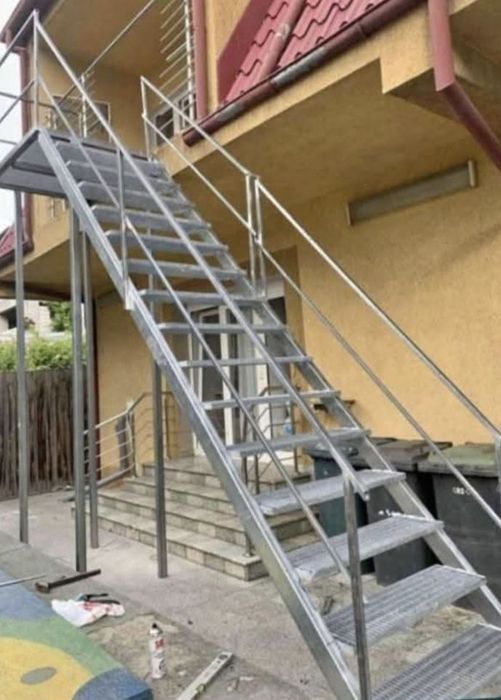 Executăm scări zincate orice dimensiune și orice model