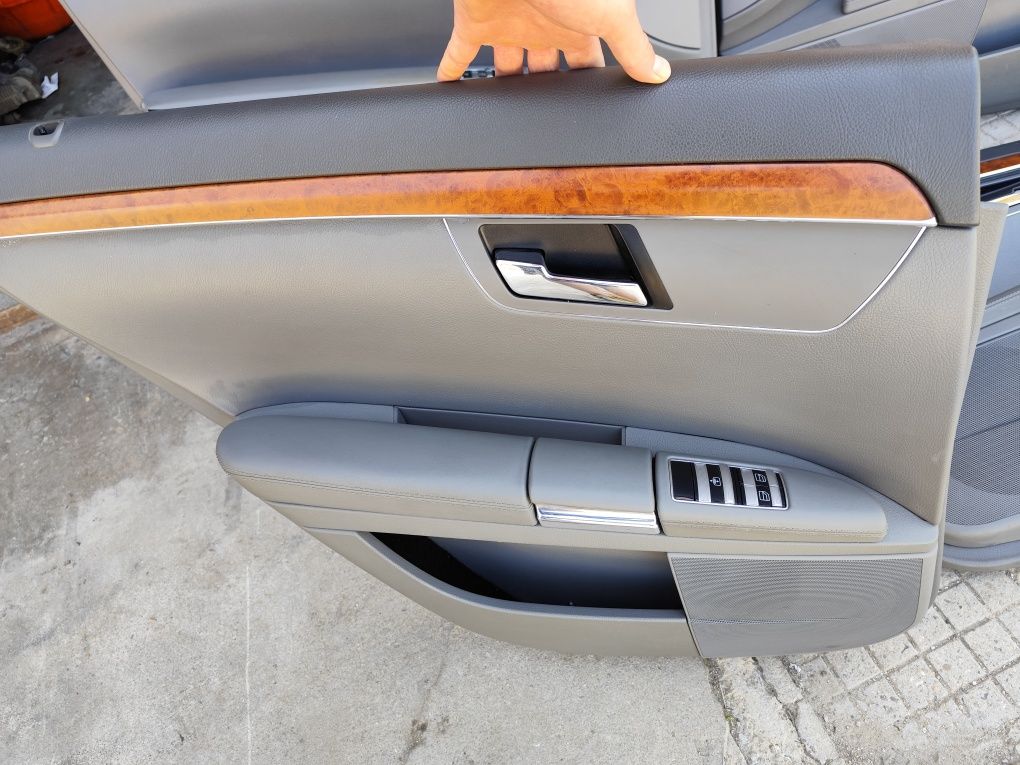 Кори за врати Mercedes S class W221/Мерцедес ЕС класа В221
