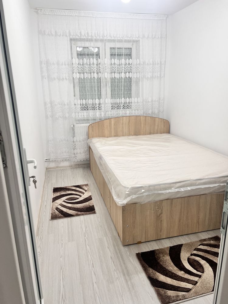 Apartament cu 3 camere de inchiriat