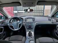 Vând Opel Insignia 2.0 CDTI Sports Tourer 2012