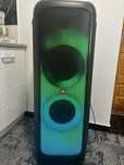 Inchiriez boxa jbl partybox 1000