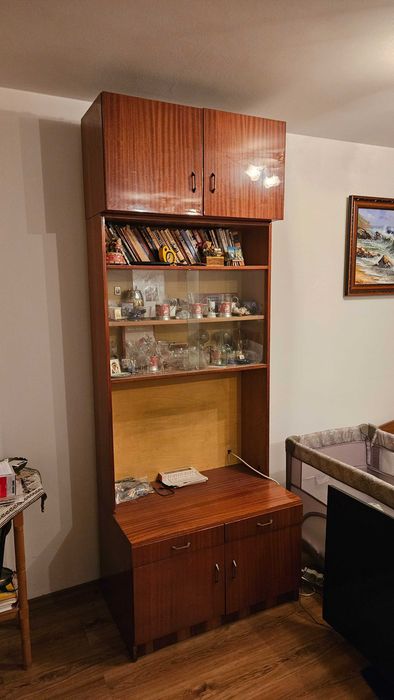 Гардероб/секции и скрин