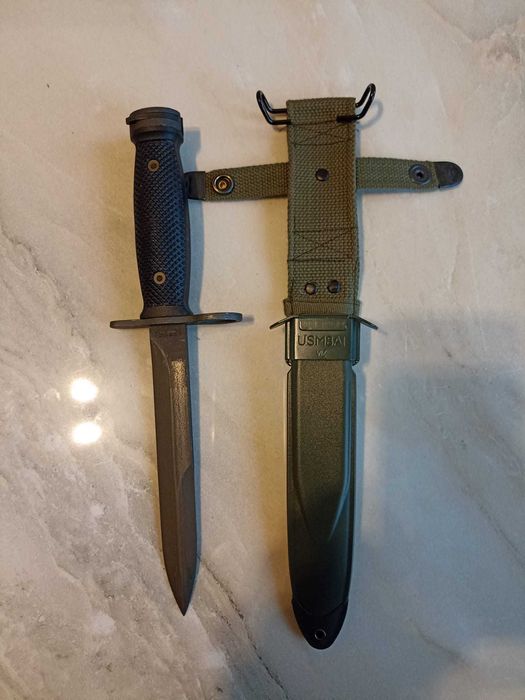 Baioneta militara M4