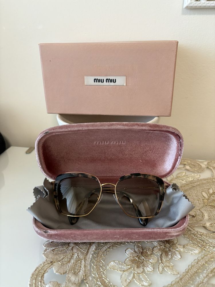 Слънчеви очила Miu miu SMU 52Q