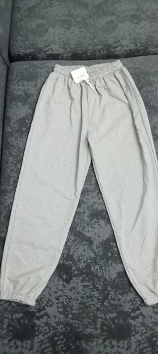 Продам новые женские брюки