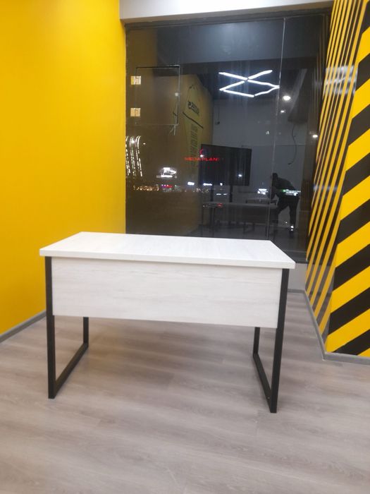 Парта, Иш столи, стол, стеляжлар ишлаб чикарувчидан, махсулот таййор