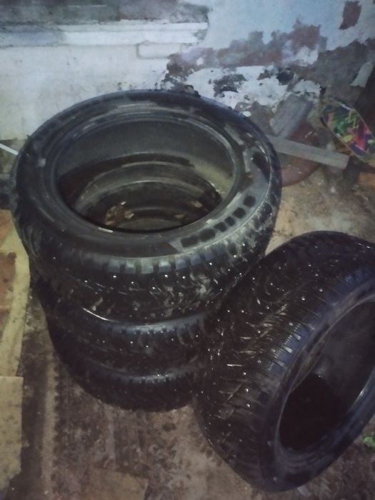 Шины Sailun Ice Blazer WST3 235/60 R18 103Т с шипами