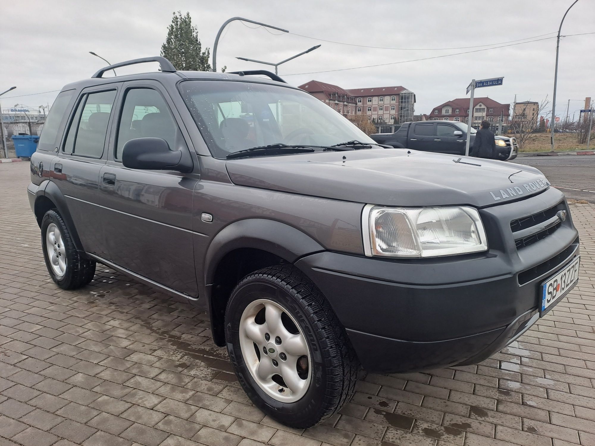 Land rover freelander