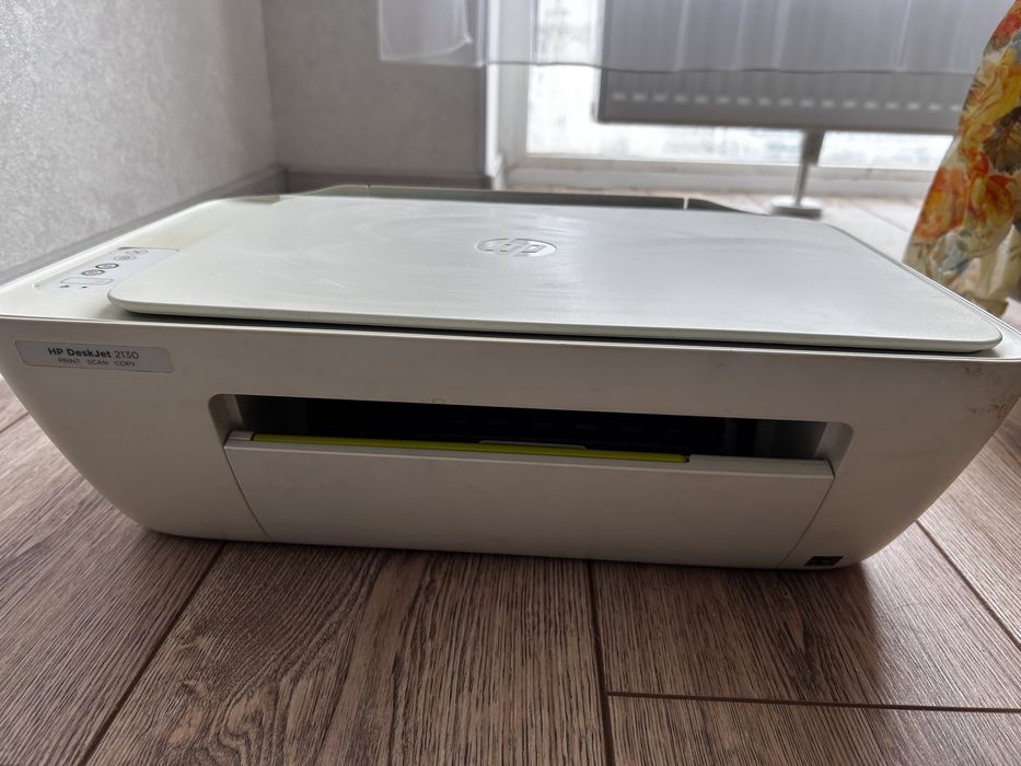 Принтер hp Deskjet 2130