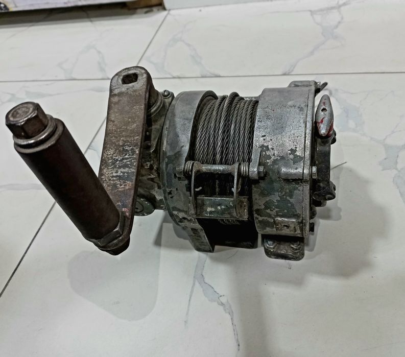 Лебёдка авиационная