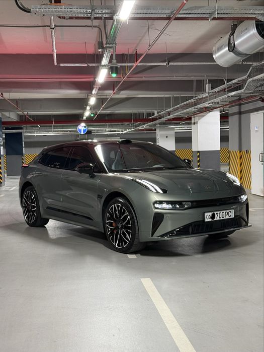 Zeekr 001 Full Pazitsia 100 Kwh