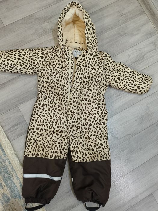 Зимний детский комбинезон