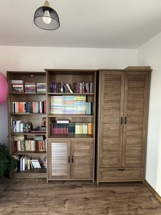 Bibliotecă și dulap MANDERUP
