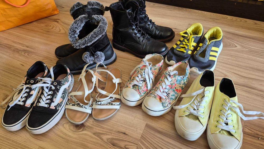 Боти и кецки - Funky, Vans