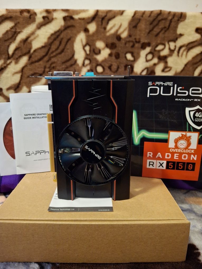 Placa video Sapphire Pulse Radeon RX 550 4GB