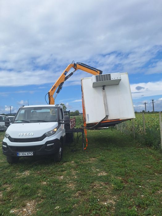 iveco 70c15 basculabil și macara