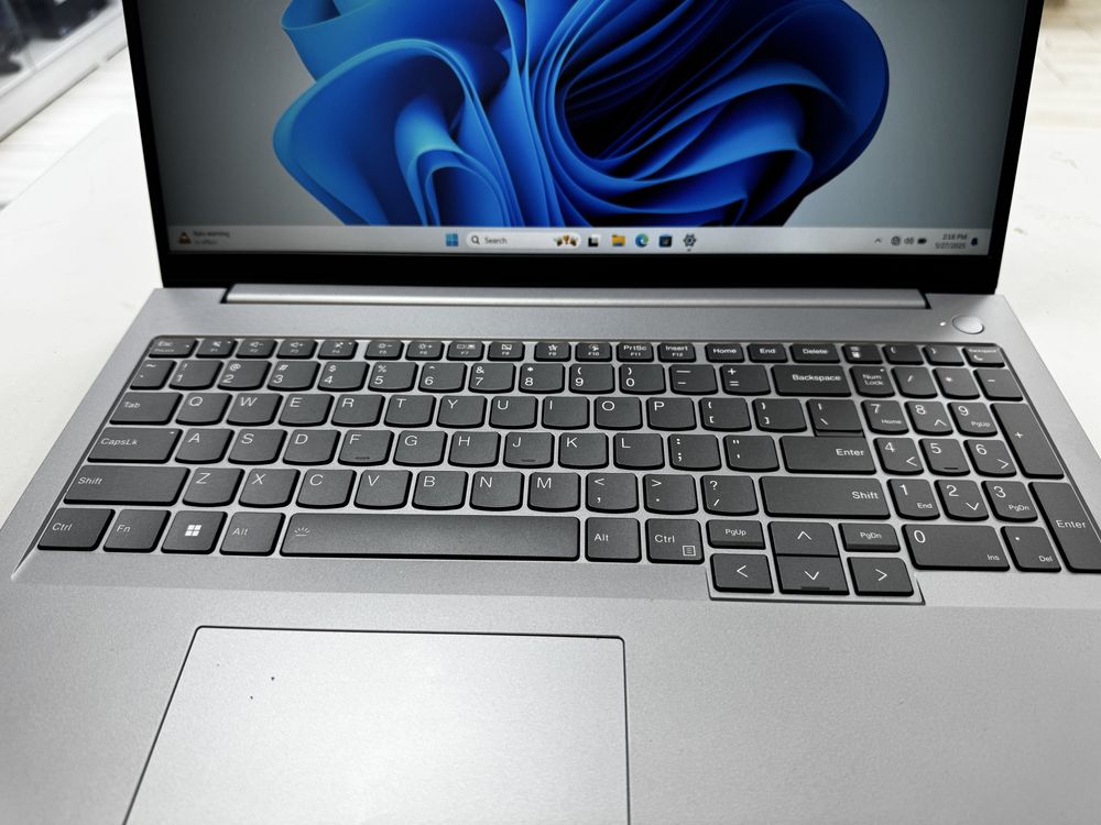 Lenovo ThinkBook 16 G6 Nou