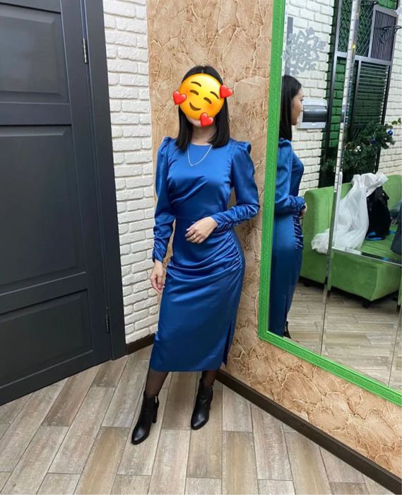 Продам по низкам ценам женские платья