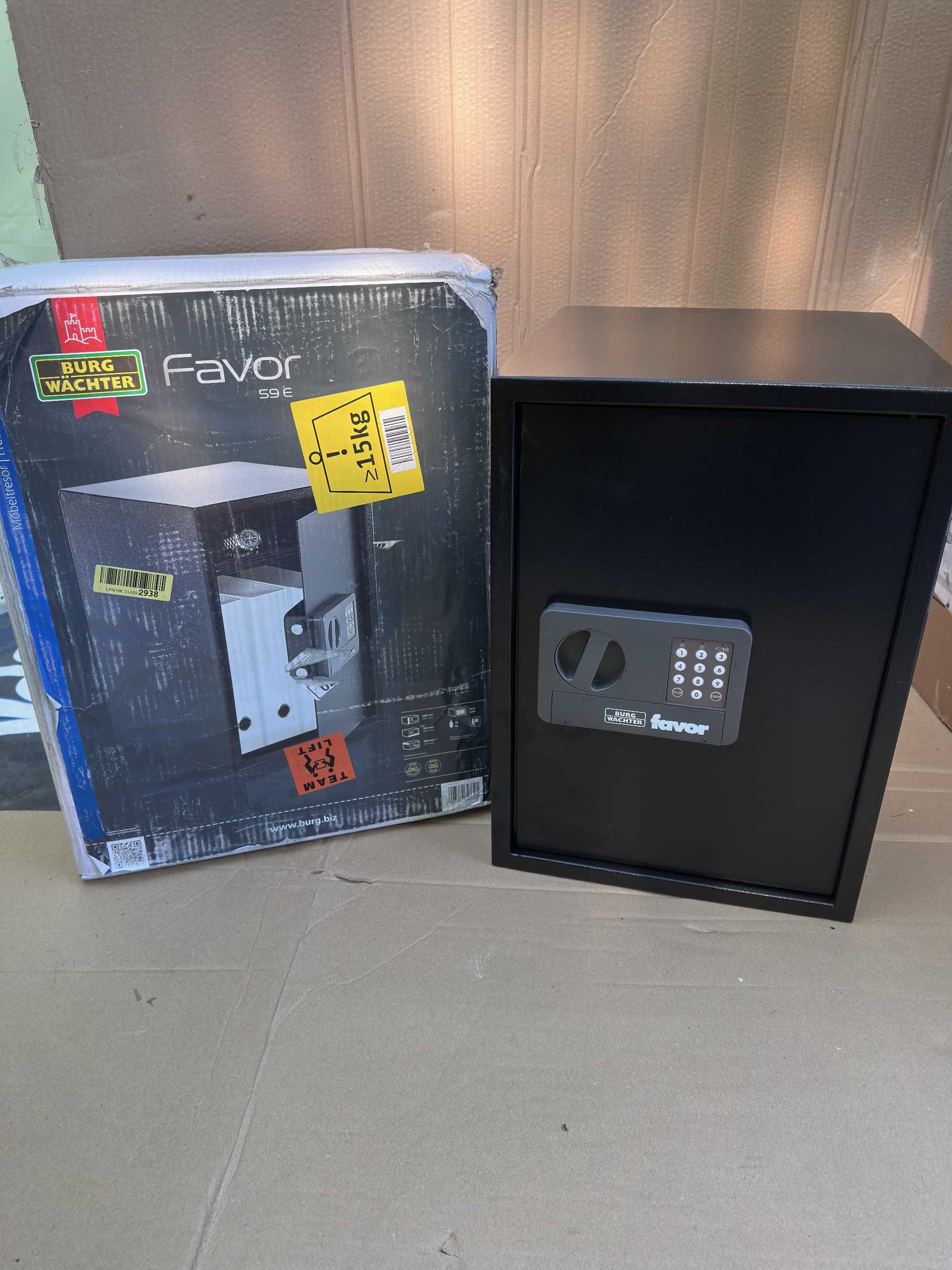 Seif cu cifru electronic Burg Wächter Favor S9E 350x500x380 mm