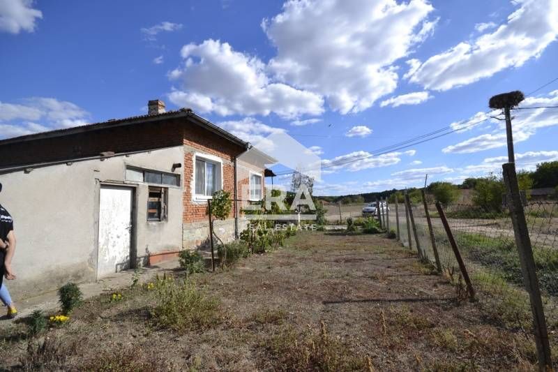 Прекрасна къща в село книжовник