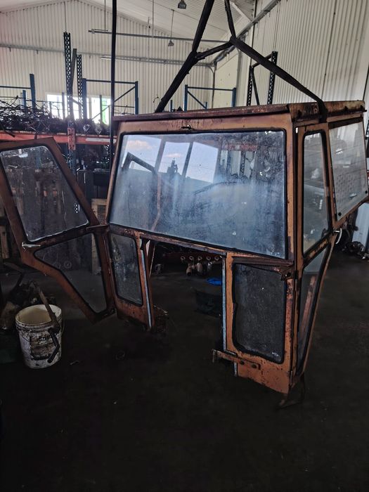 Cabina tractor fiat