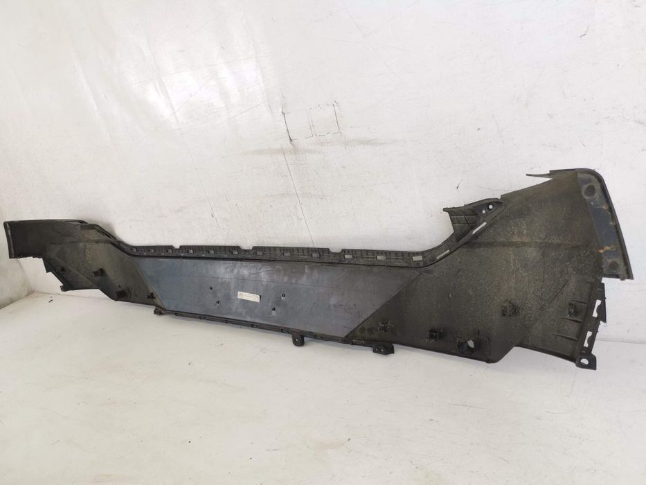 Хюндай и20 / Hyundai i20 [ - ] Оригинален заден спойлер/броня, в добро