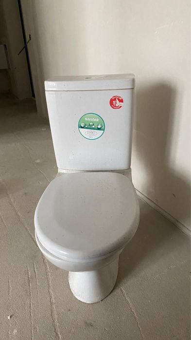 Унитазы б/у по 8000