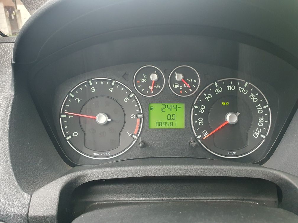Ford Fiesta 2006 1.3 benzină 89.000km