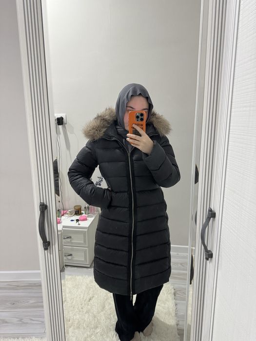 Длинная зимняя куртка пуховик Moncler оригинал, размер S