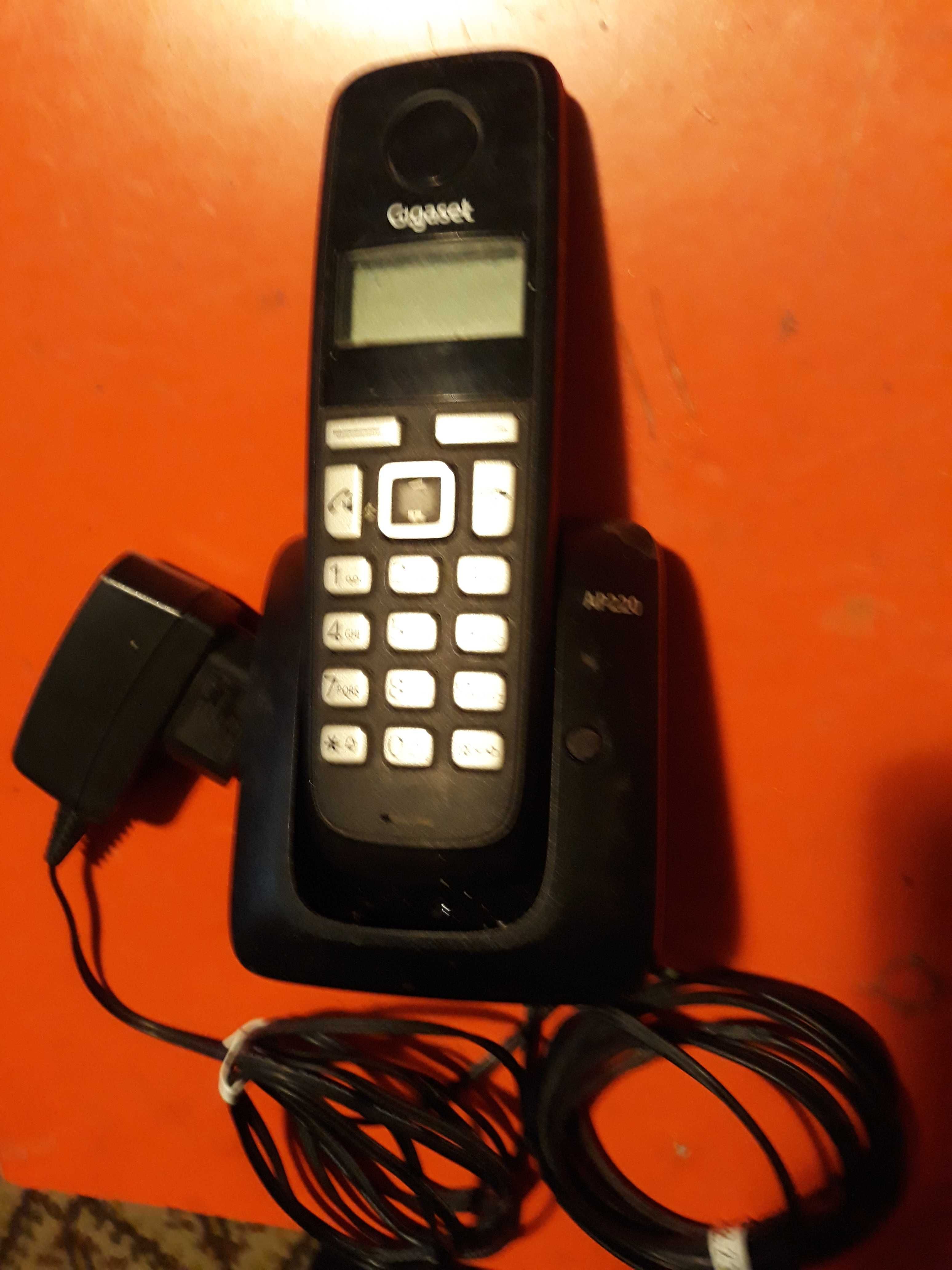 Colectie telefoane fixe si dect.