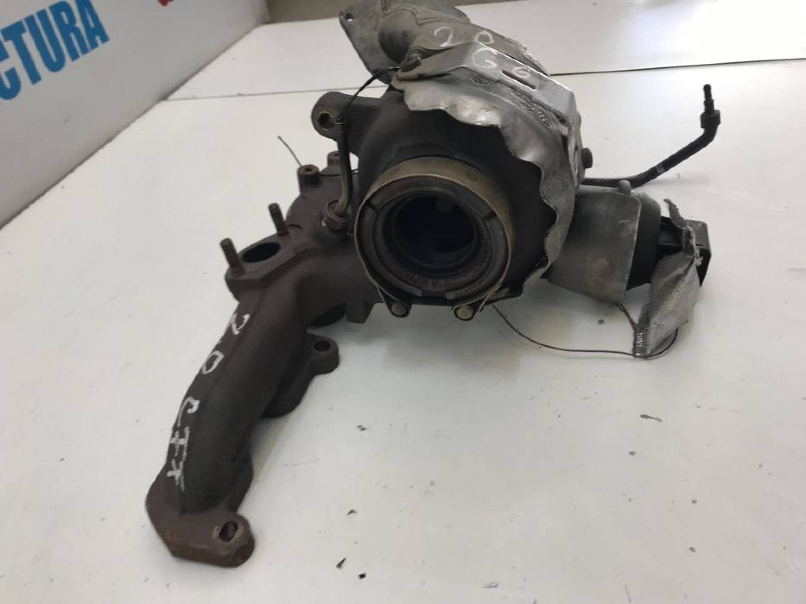 Turbina 2.0 CFF CFH 140 CP Passat B6 B7 Golf 6 Jetta Tiguan Touran A3