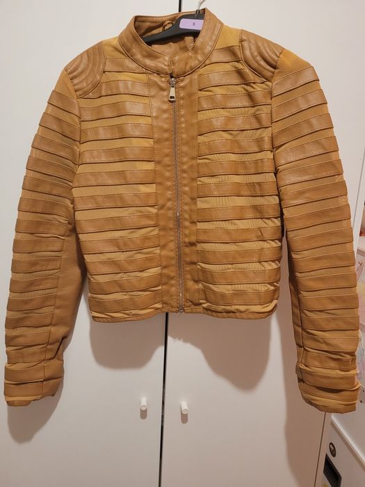 Geaca de imitatie piele  maro femei