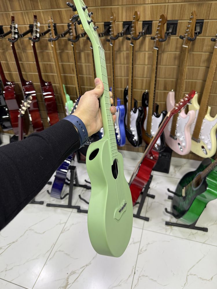 Ukulele sifatlisi