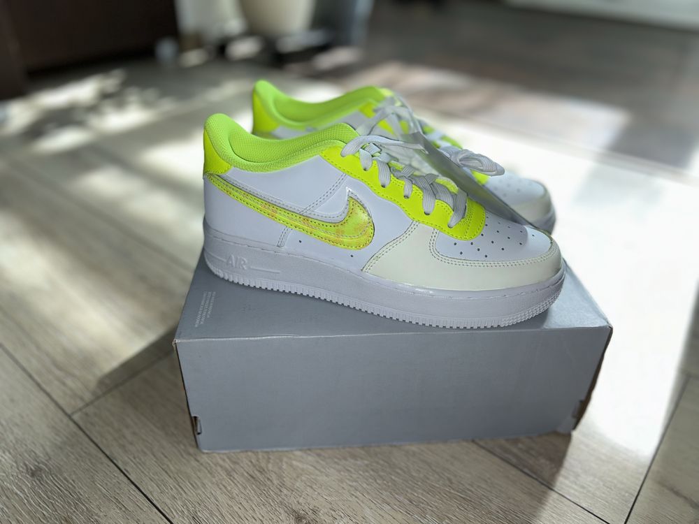 Nike Air Force 1