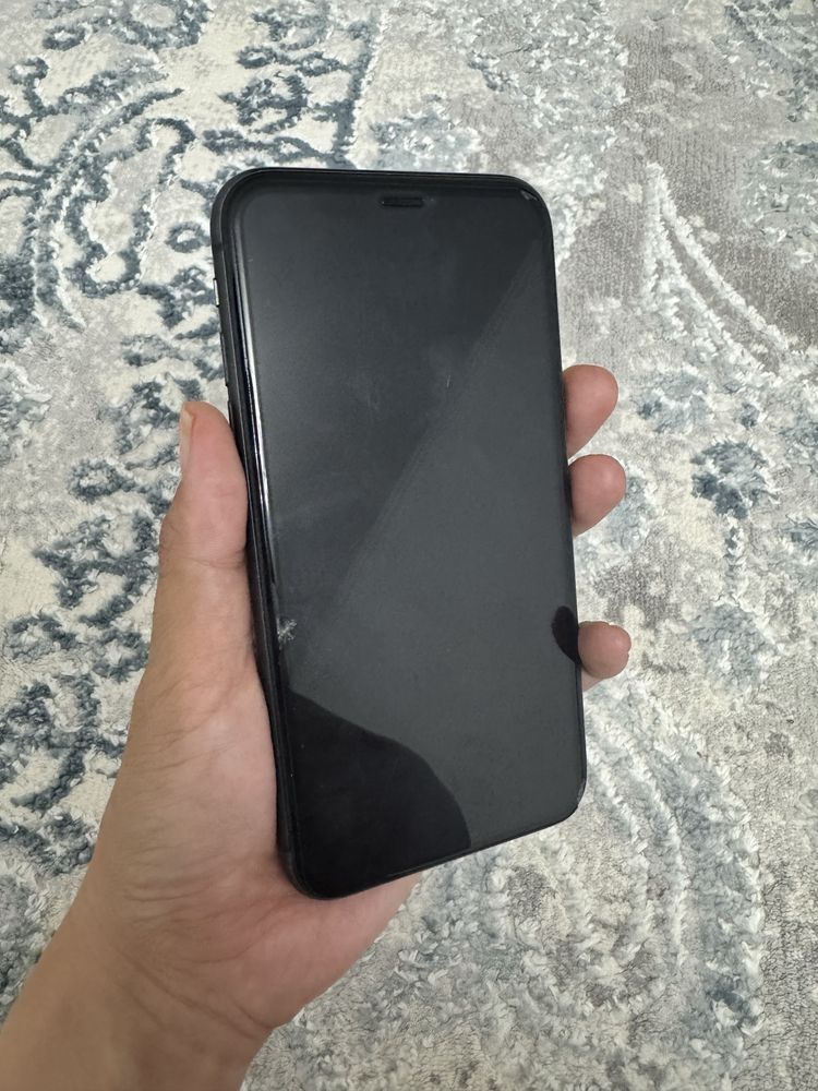 Iphone 11 в хорошем состоянии