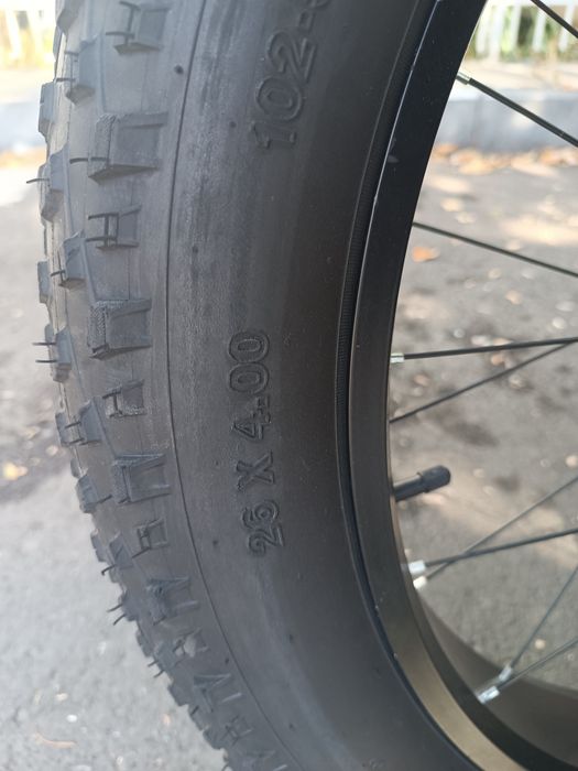 Vând sau schimb bicicleta feat velors