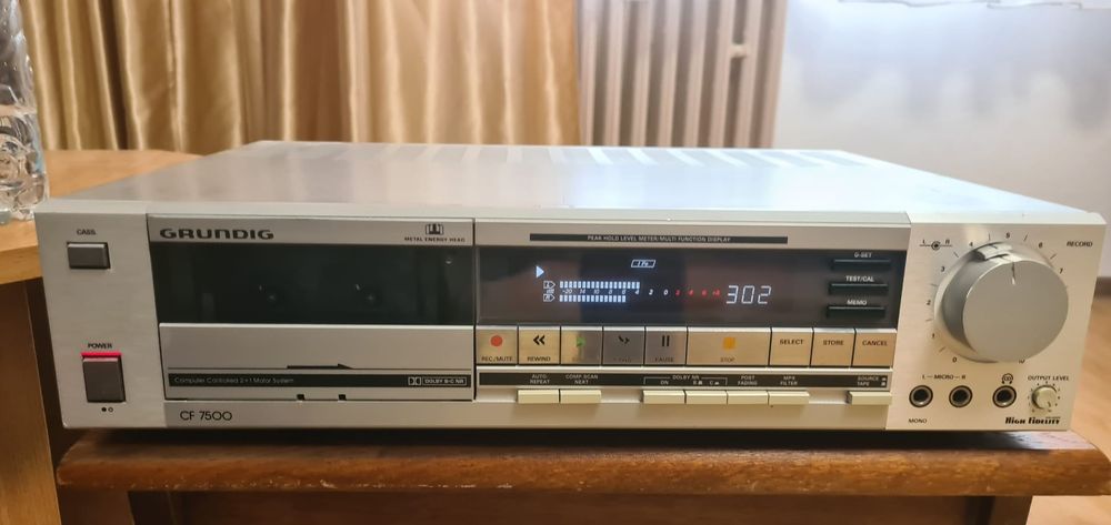 Deck  Grundig cu trei capete