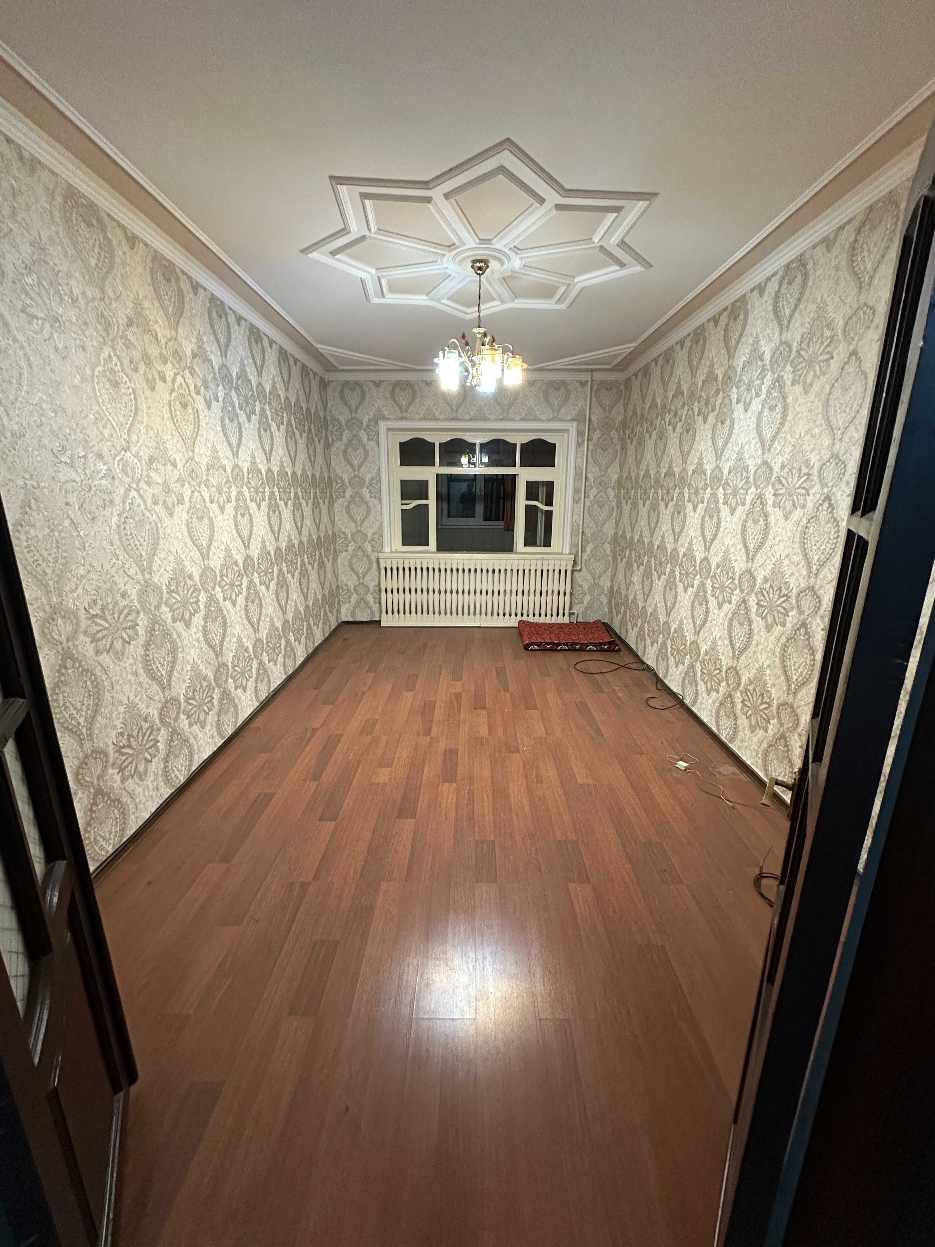 Продается квартира 3 комнаты. Массив ТТЗ-4 Диадора