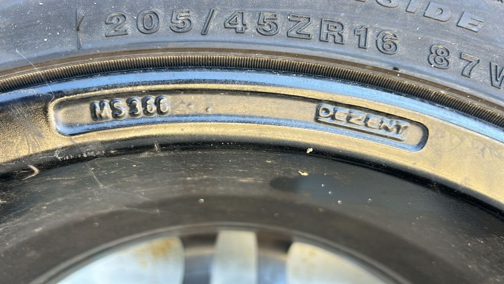 Jante 5x100 r16 deosebite anvelope vara