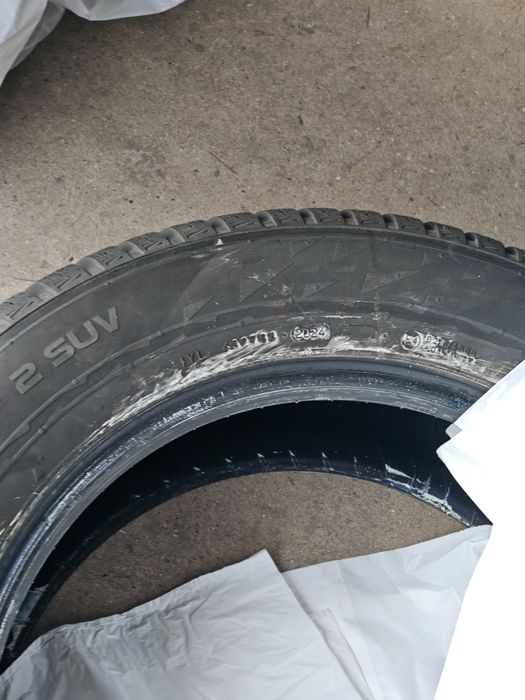 Зимни гуми Nokian 235 /60/17 дот 2024