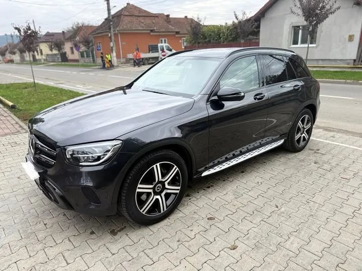 Mercedes-Benz GLC Prim propietar, stare foarte buna