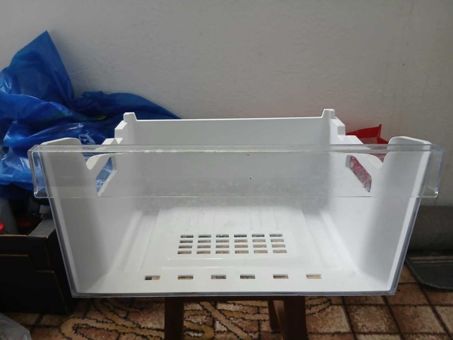 Sertare combina frigorifica ARTIC AK60406NF++(3 buc.)