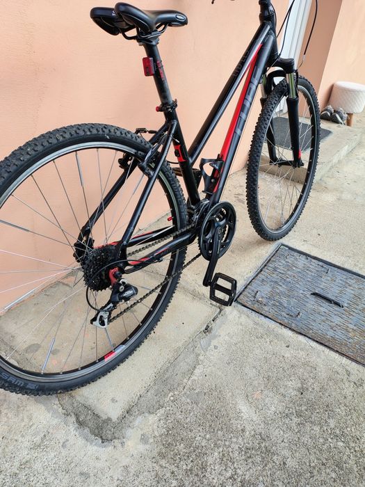 Vând bicicletă Cube Ltd Cls mărime M, roți 28, echipată Shimano