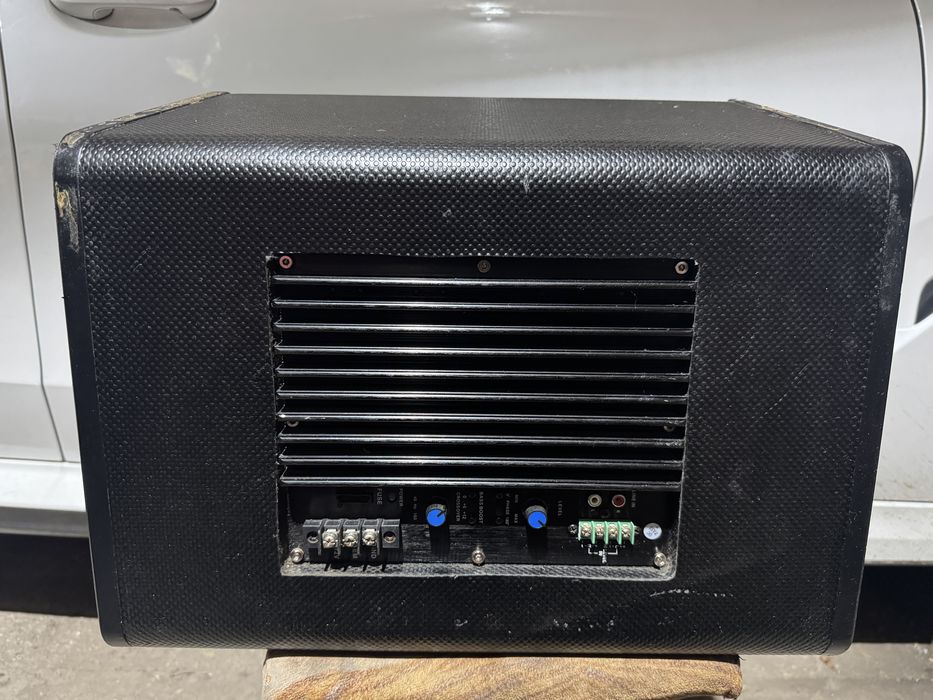 Subwoofer activ auto Peiying 500w rms