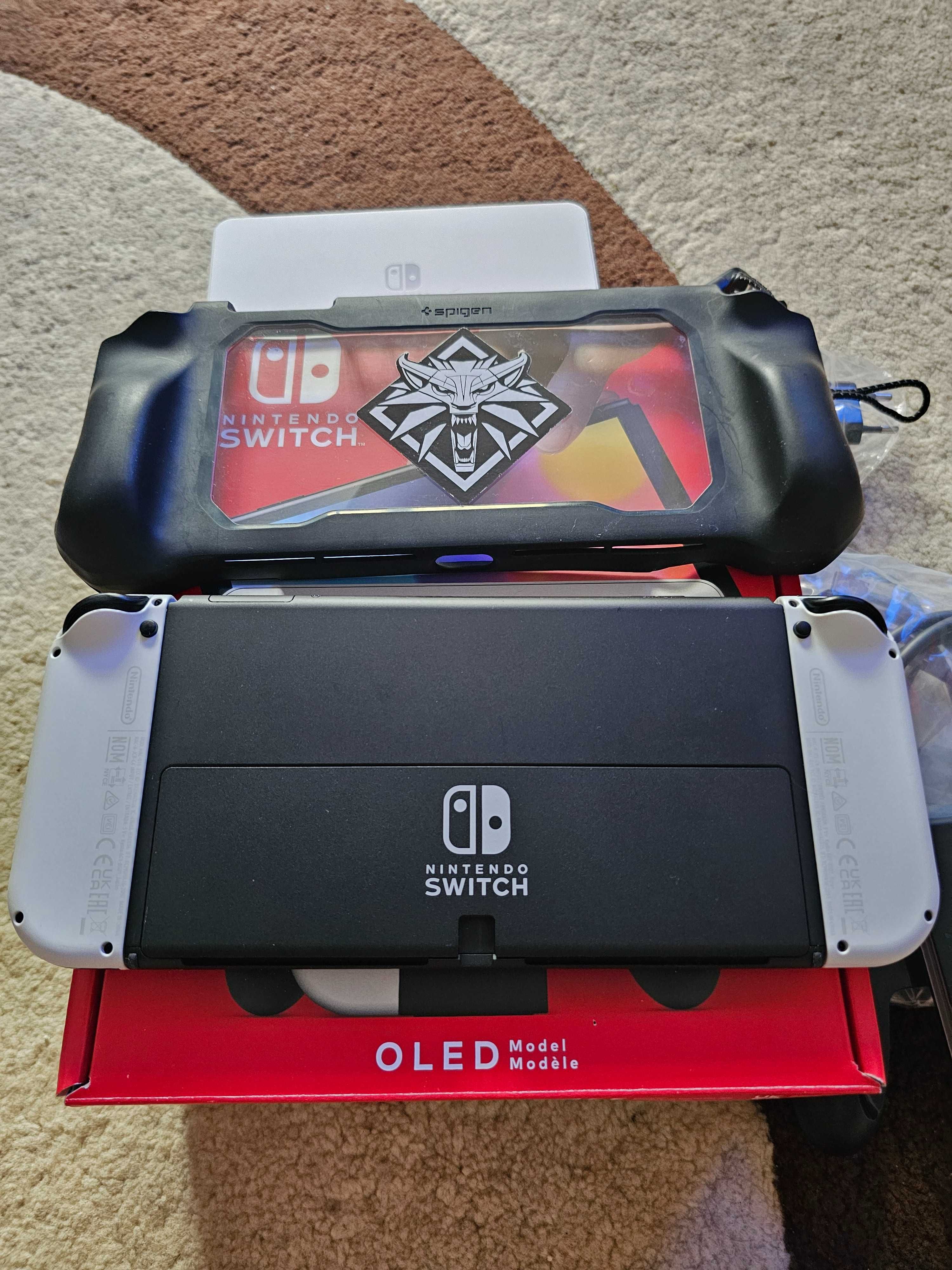 Nintendo switch oled + grip spigen